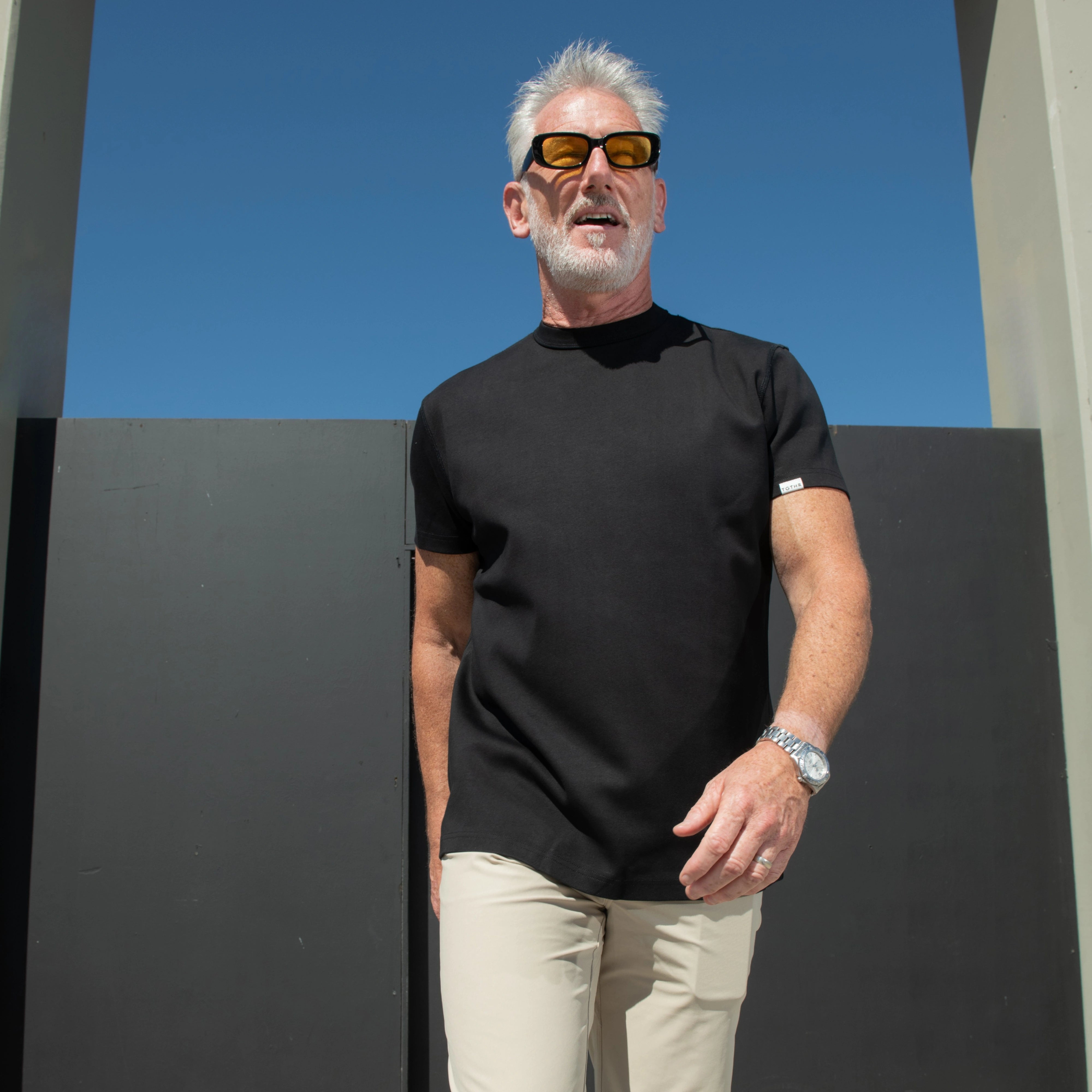 Dad Bod fit — hides problem areas and bulges